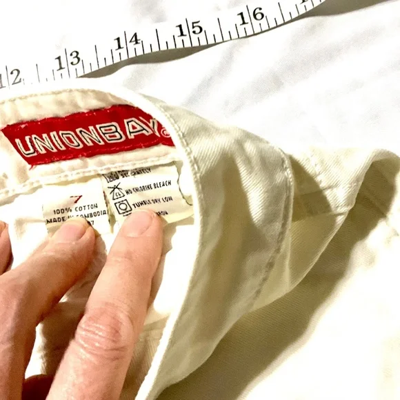 Union Bay Flat Front White Shorts Sz 7 - Picture 6 of 8